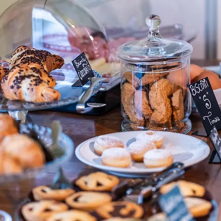 Couette-café In Plait