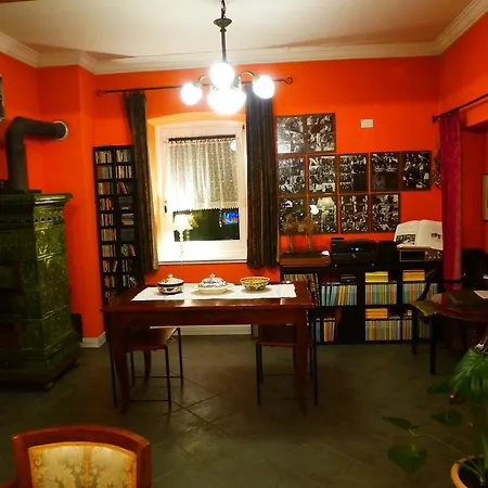 Couette-café In Plait